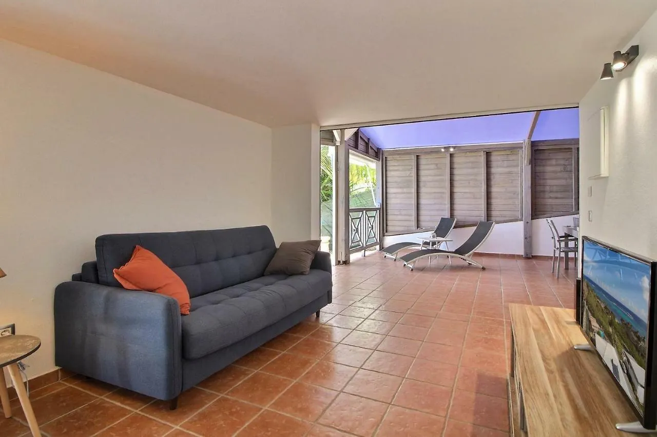 Apartamento Appartement THOMANA , jacuzzi privé, plage à 200 m Le Moule Guadalupe